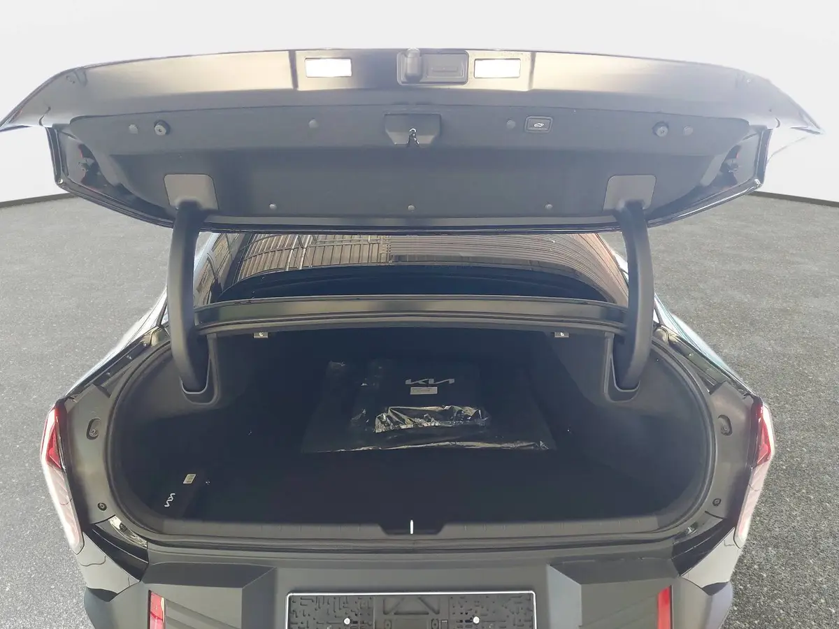 KIA EV4 FASTBACK 81.4 KWH EARTH MJ26 UP. TECH. WINTER-CON. DRIVEW.-PARK DESIGN SOUND GD