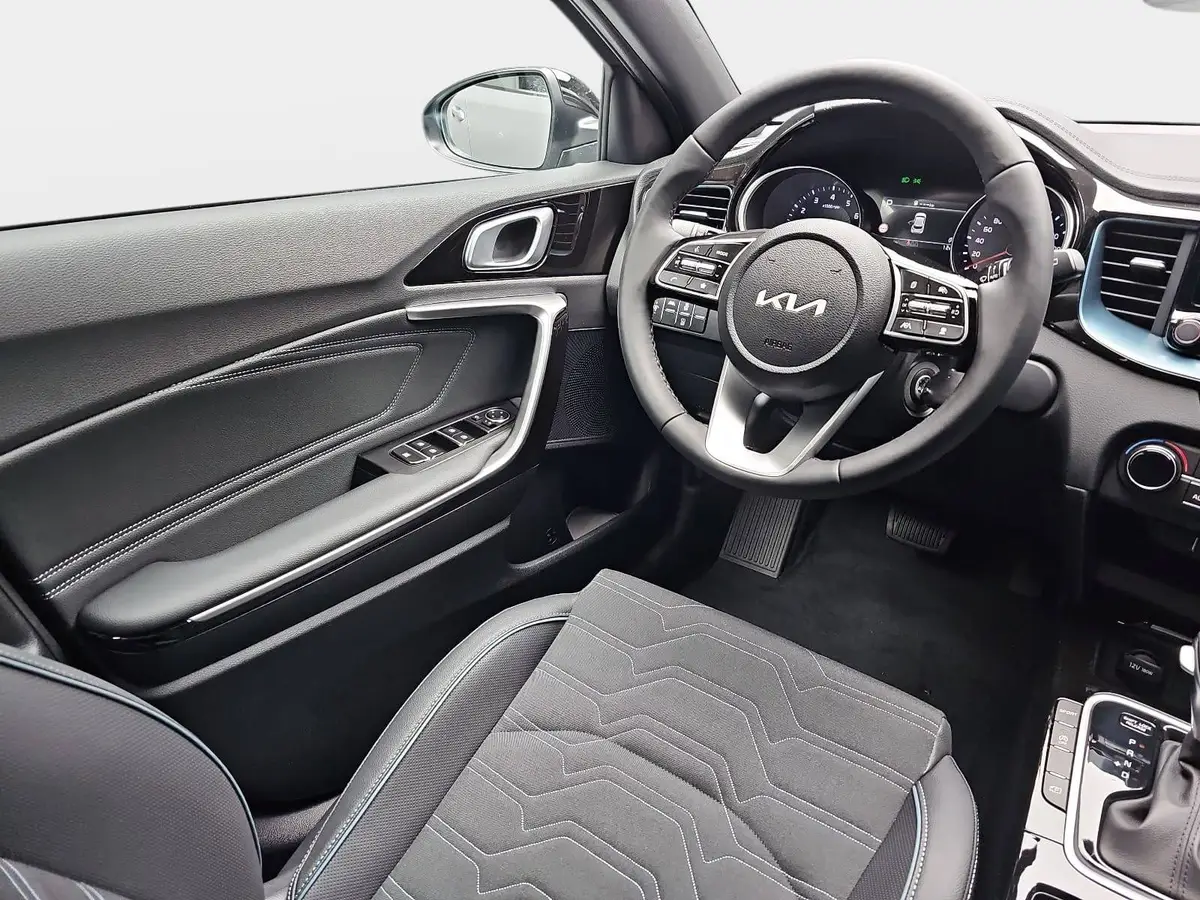 KIA XCEED 1.6 T-GDI 150 DCT NIGHTLINE EDITION MJ26