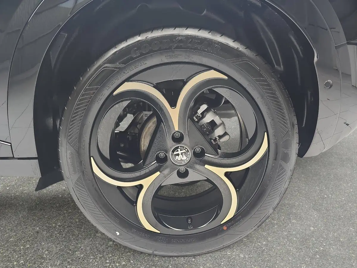 ALFA ROMEO JUNIOR IBRIDA 1.2 VGT 48V-HYBRID 21KW INTENSA