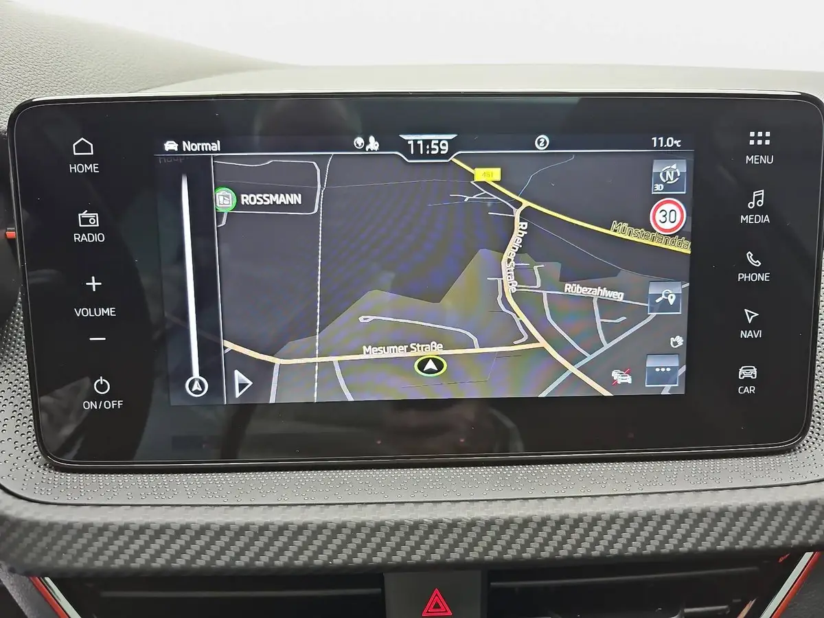 SKODA KAMIQ 1.5 TSI DSG MONTE CARLO NAVI MATRIX-LED PANO WINTE