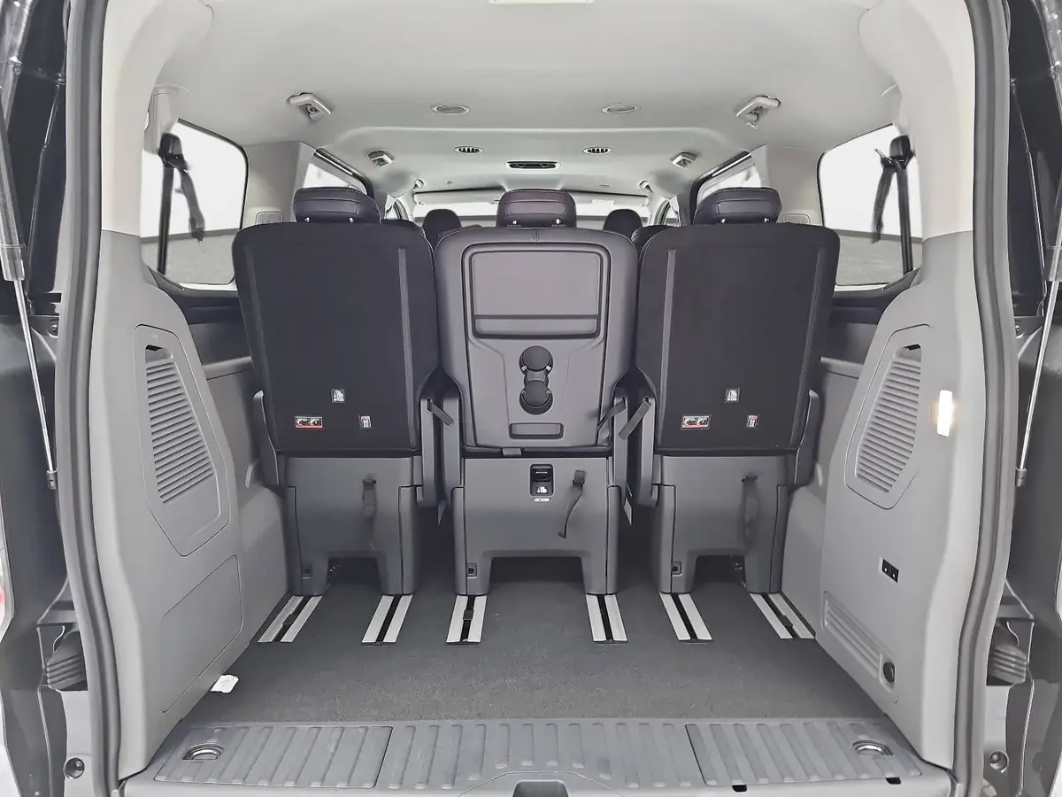 FORD TOURNEO CUSTOM 2.0 ECOBLUE AUTO. L1 TITANIUM X NAVI LED B&O A