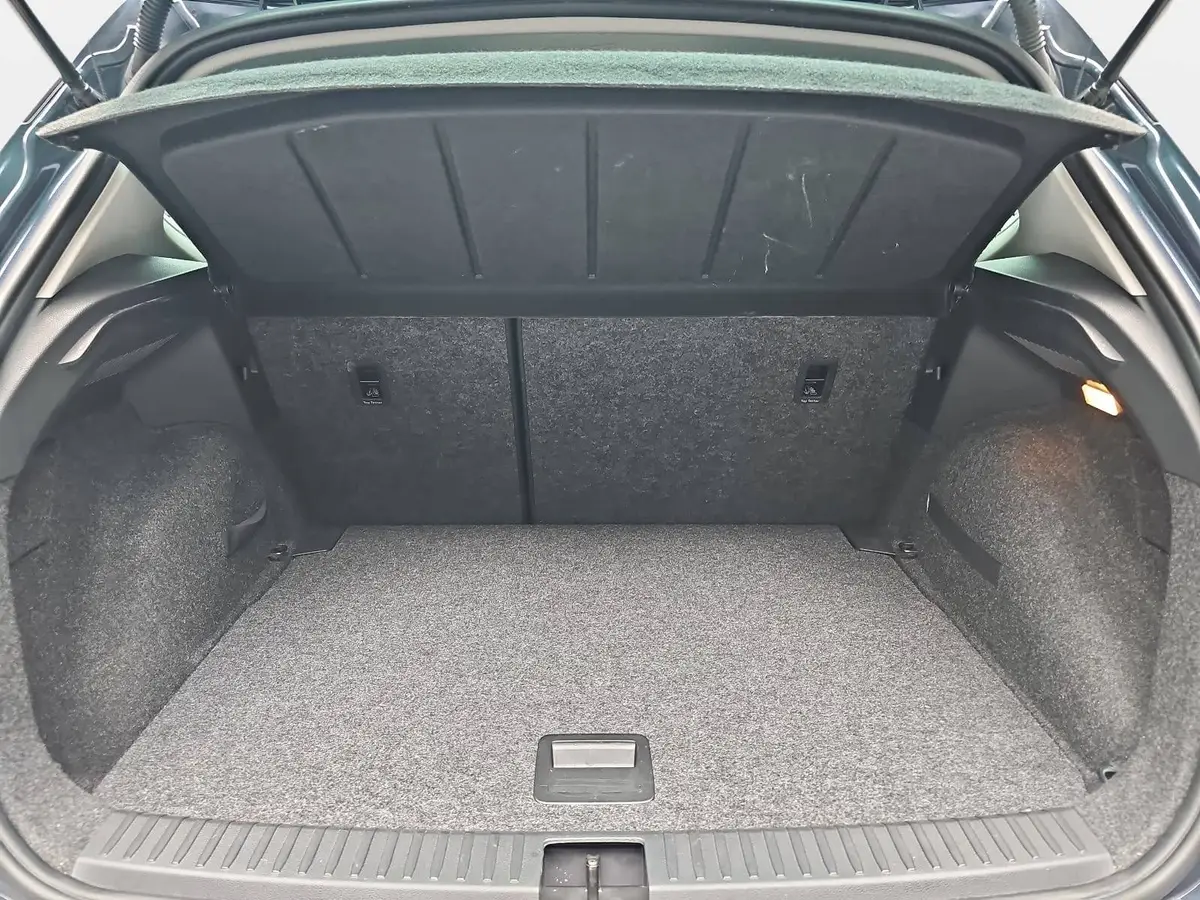 SEAT ARONA 1.0 TSI STYLE NAVI LED PDC LM16