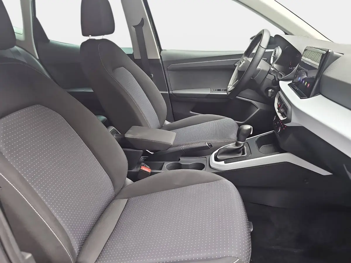 SEAT ARONA 1.0 TSI DSG STYLE NAVI LED PDC LM