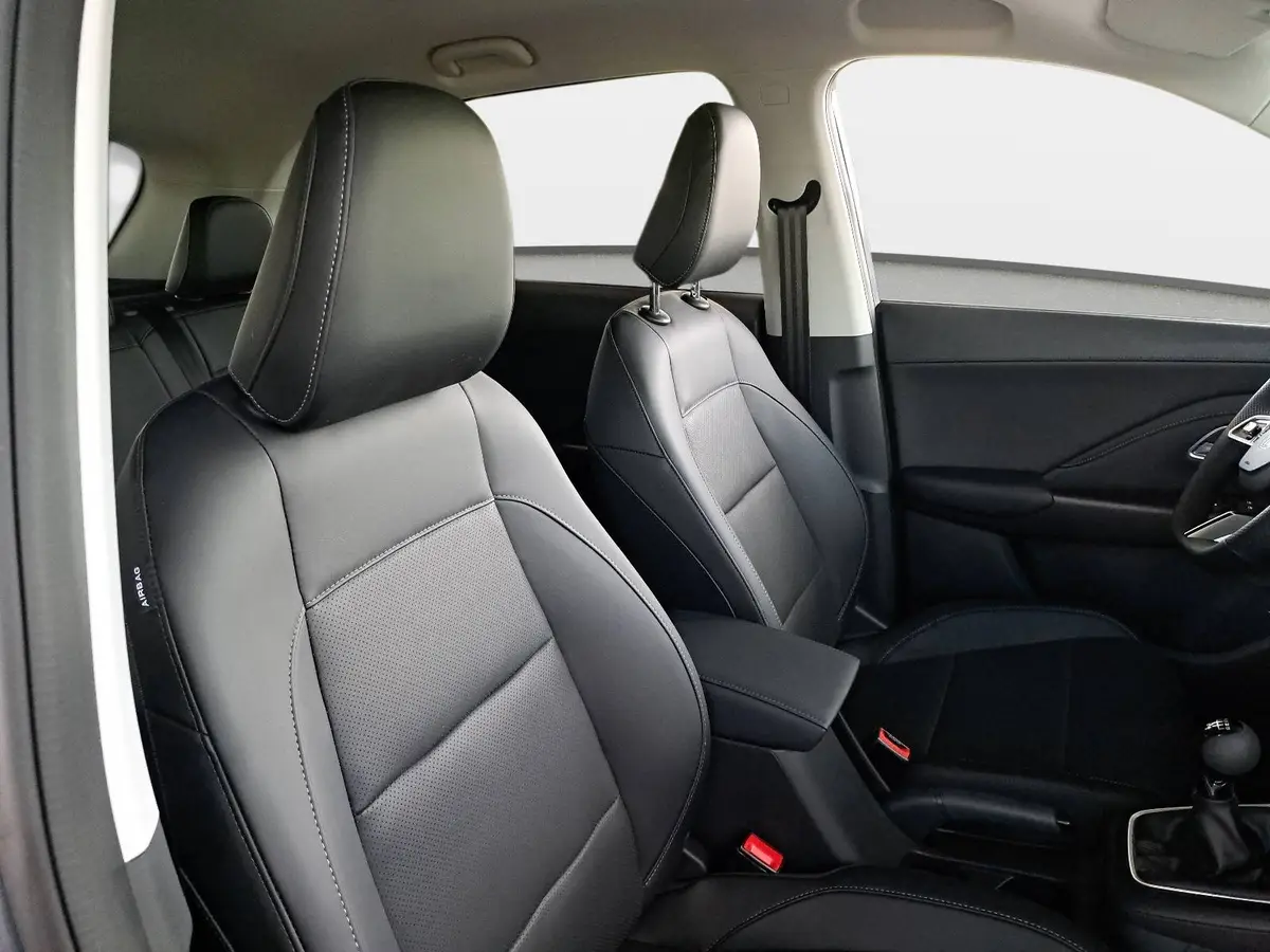 MG ZS 1.5 VTI-TECH COMFORT NAVI LM17 KEYLESS-ENTRY GANZJAHRESREIFEN