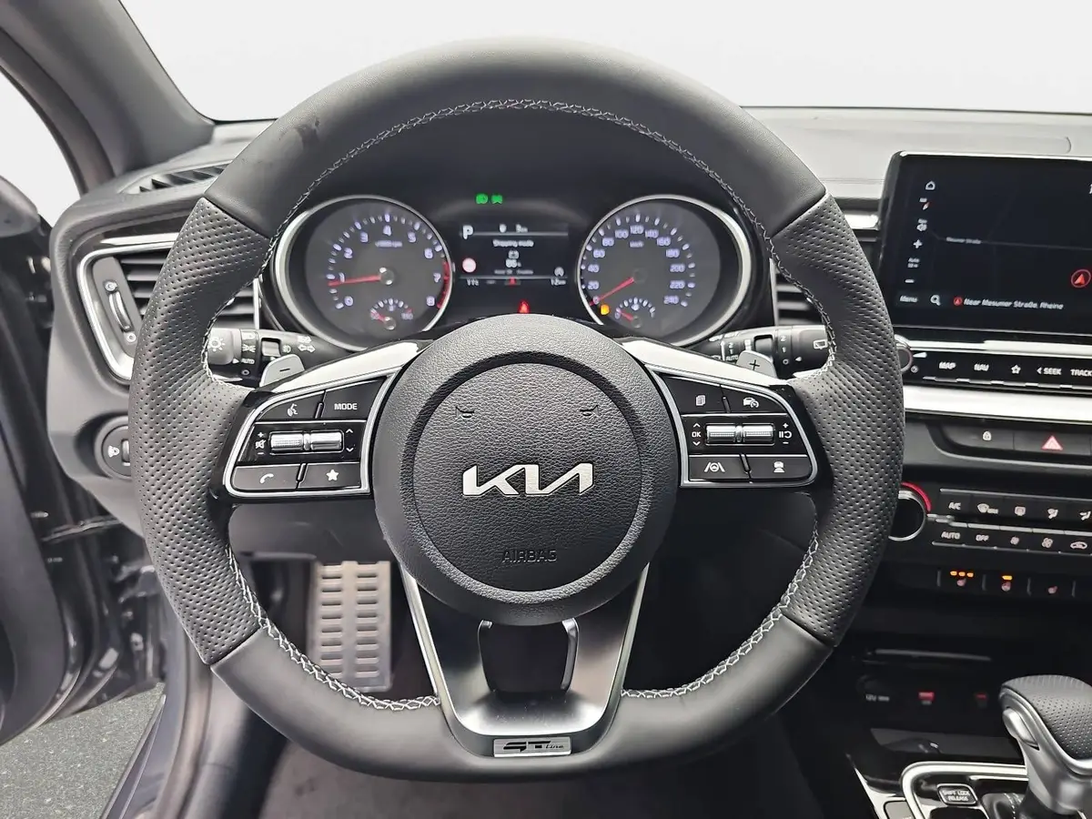 KIA CEED SW 1.5 T-GDI DCT7 GT-LINE