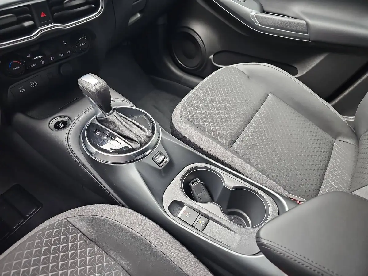 NISSAN JUKE 1.0 DIG-T 5T AUTO. N-CONNECTA NAVI WINTER