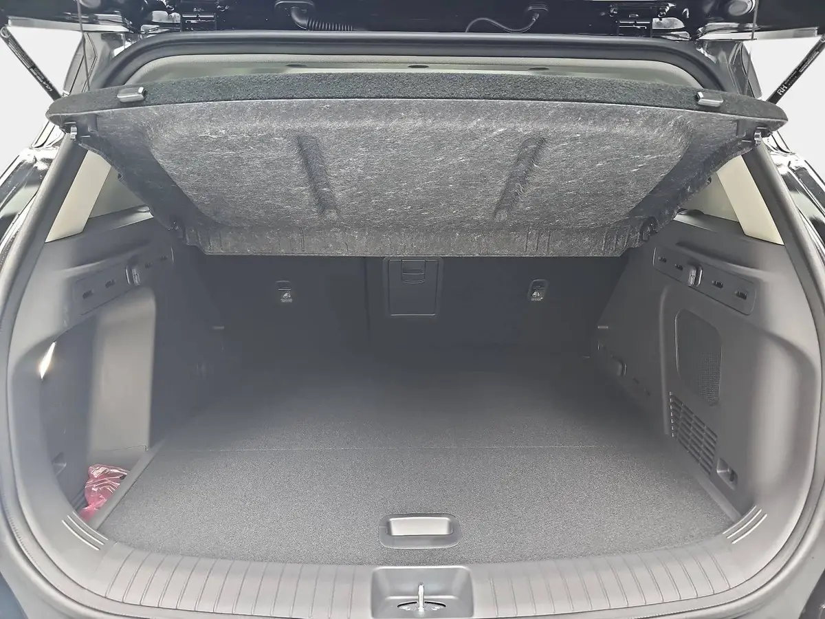 KIA ANDERE 1.6 T-GDI 2WD DCT VISION MJ27 SOUND&NAVI DESIGN