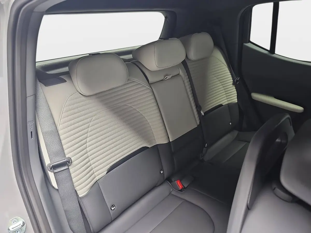 KIA EV2 61.0 KWH GT LINE MJ27 WINTER-CONNECT TECHNOLOGY DRIVEWISE-PARK KOM GD