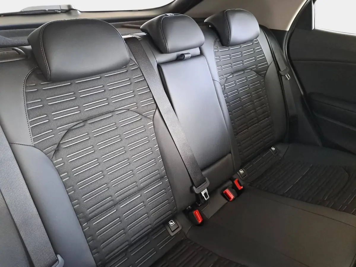 KIA XCEED 1.6 T-GDI 150 DCT VISION MJ27 KOMFORT-PRO