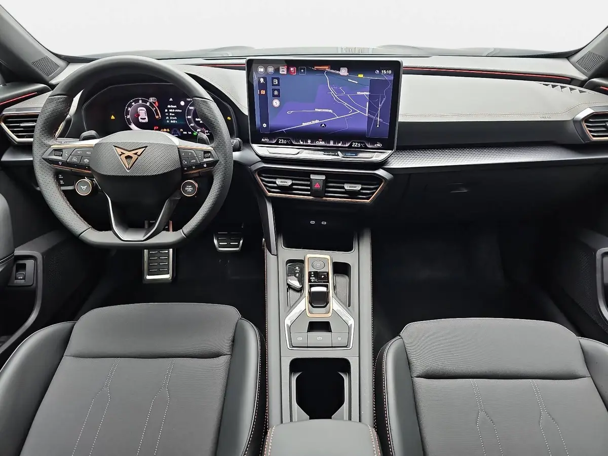 CUPRA FORMENTOR 1.5 ETSI DSG NAVI LED ACC SPURPAKET EL.HECKKL. KAM