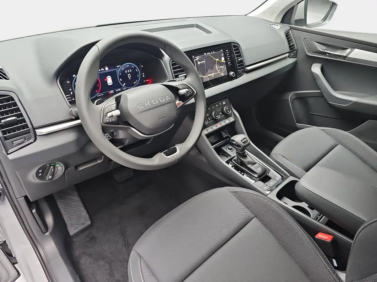 SKODA KAROQ 1.5 TSI DSG SELECTION NAVI LED ACC WINTER KAMERA A