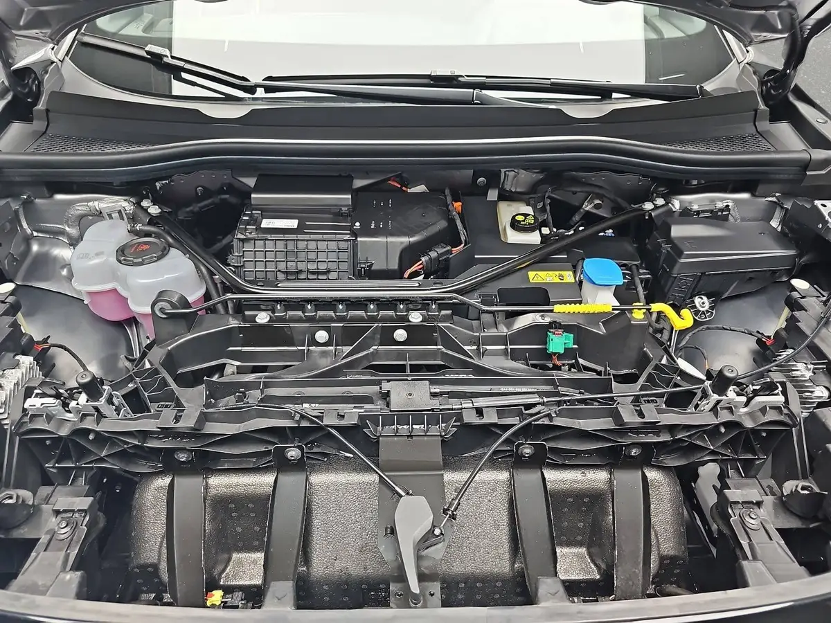 AUDI Q4 E-TRON 45 S-LINE 82KWH LED-MATRIX KAMERA