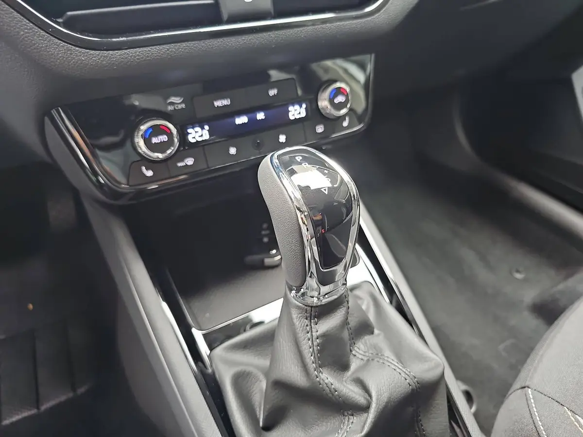 SKODA KAMIQ 1.0 TSI DSG CLASSIC LED KAMERA LM