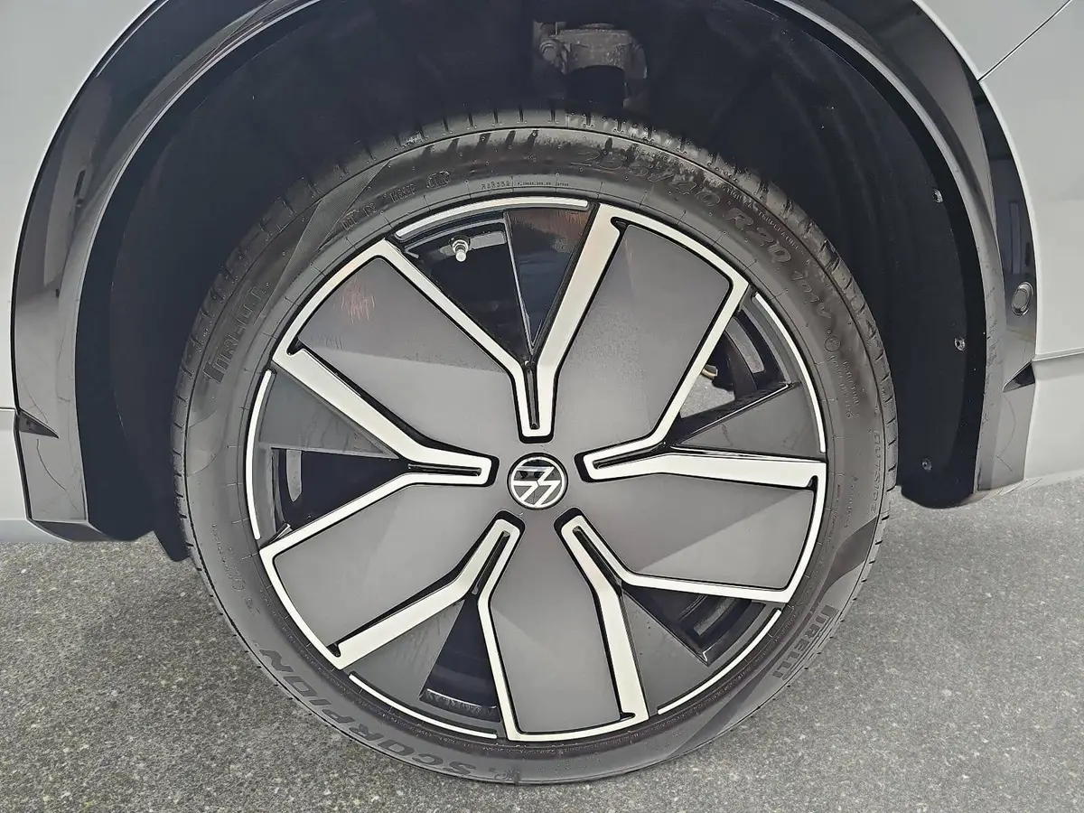 VW TIGUAN 1.5 ETSI DSG R-LINE NAVI MATRIX LM20