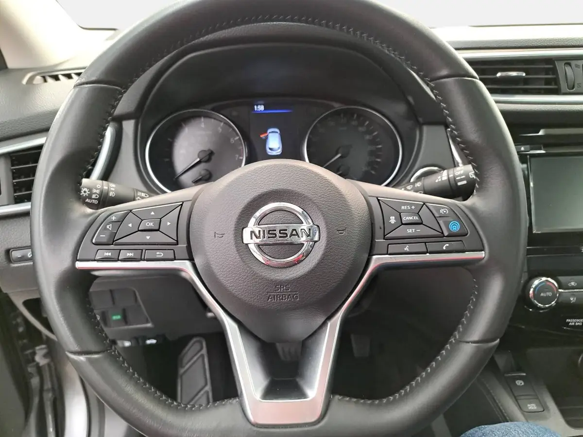 NISSAN QASHQAI 1.3 DIG-T TEKNA ACC P-ASSIST