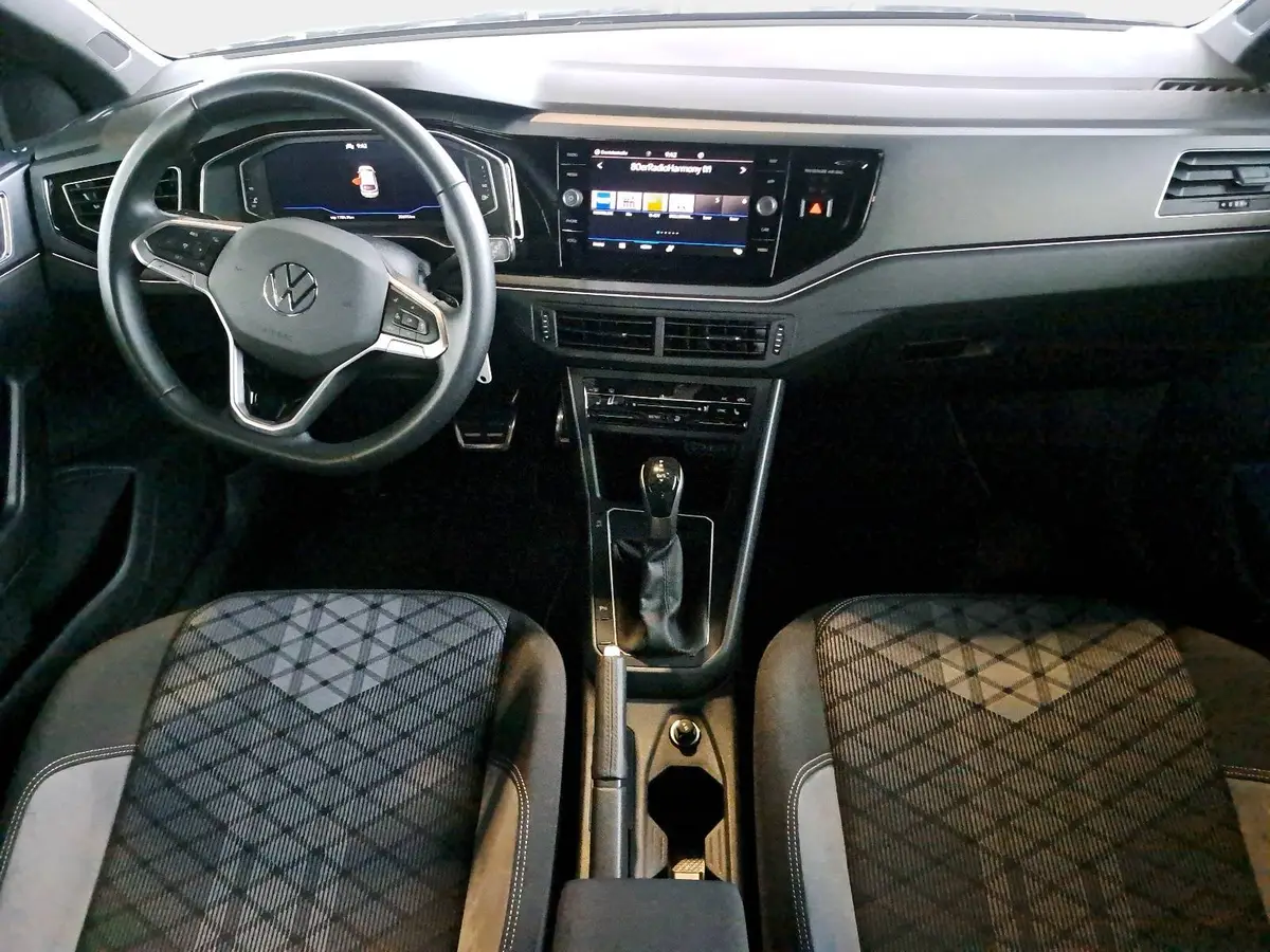 VW TAIGO 1.5 TSI DSG R-LINE NAVI LED ACC BLACK-STYLE WINTER