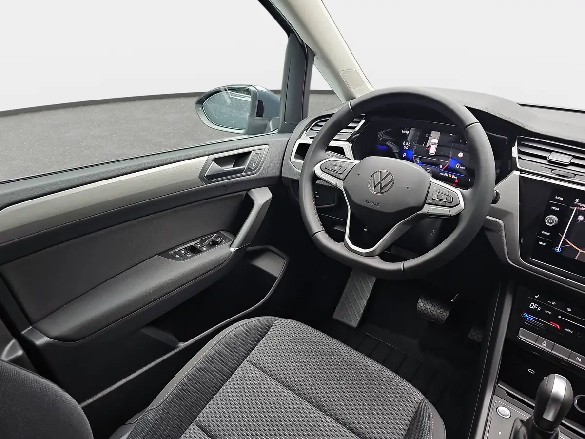 VW TOURAN 1.5 TSI DSG COMFORTLINE NAVI LED ACC SPUR WINTER 7