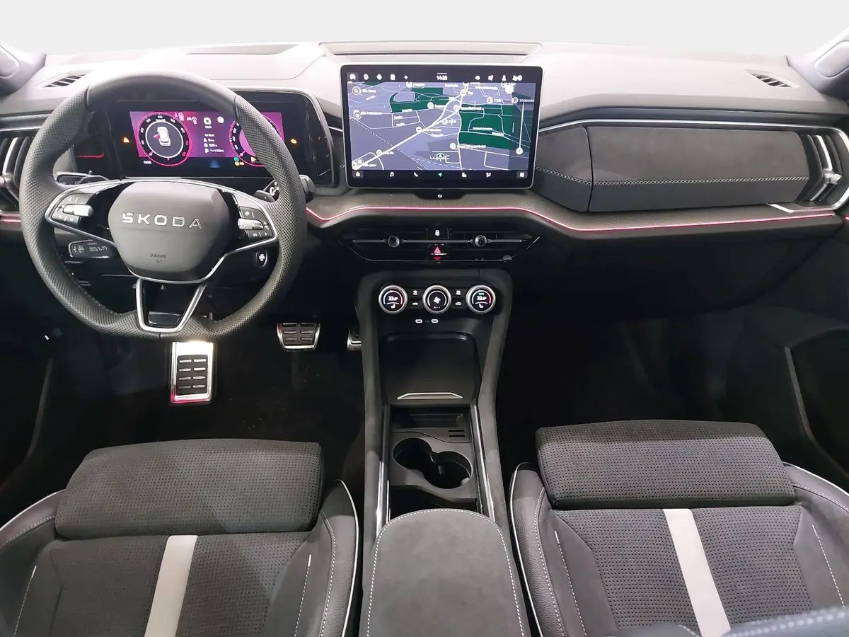 SKODA KODIAQ 1.5 TSI DSG SPORTLINE NAVI LED ACC PANO WINTER AHK