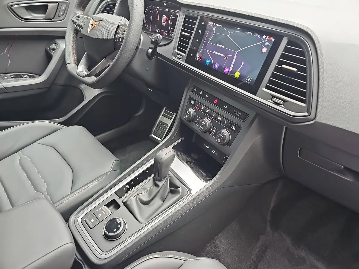 CUPRA ATECA 1.5 TSI DSG NAVI LED ACC LEDER AHK LM19