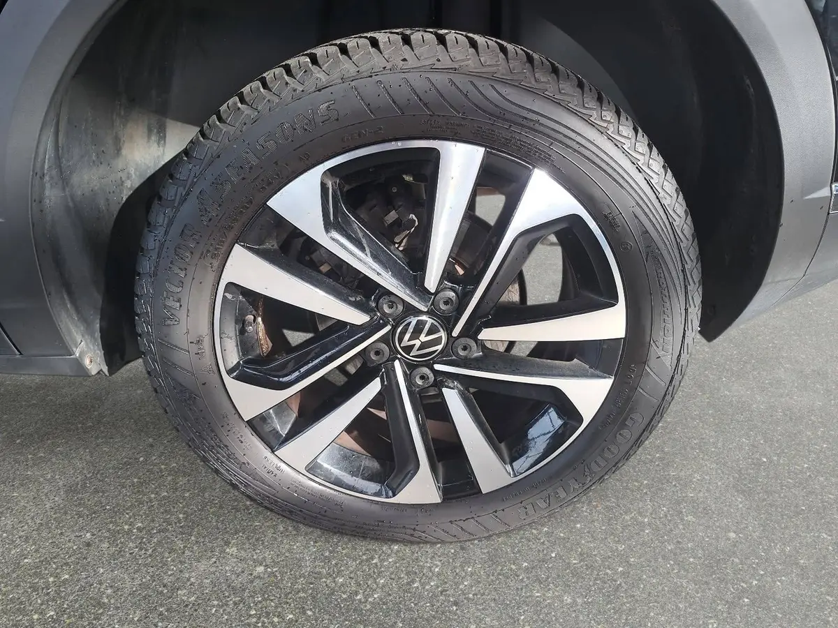 VW T-ROC 1.5 TSI UNITED NAVI LED