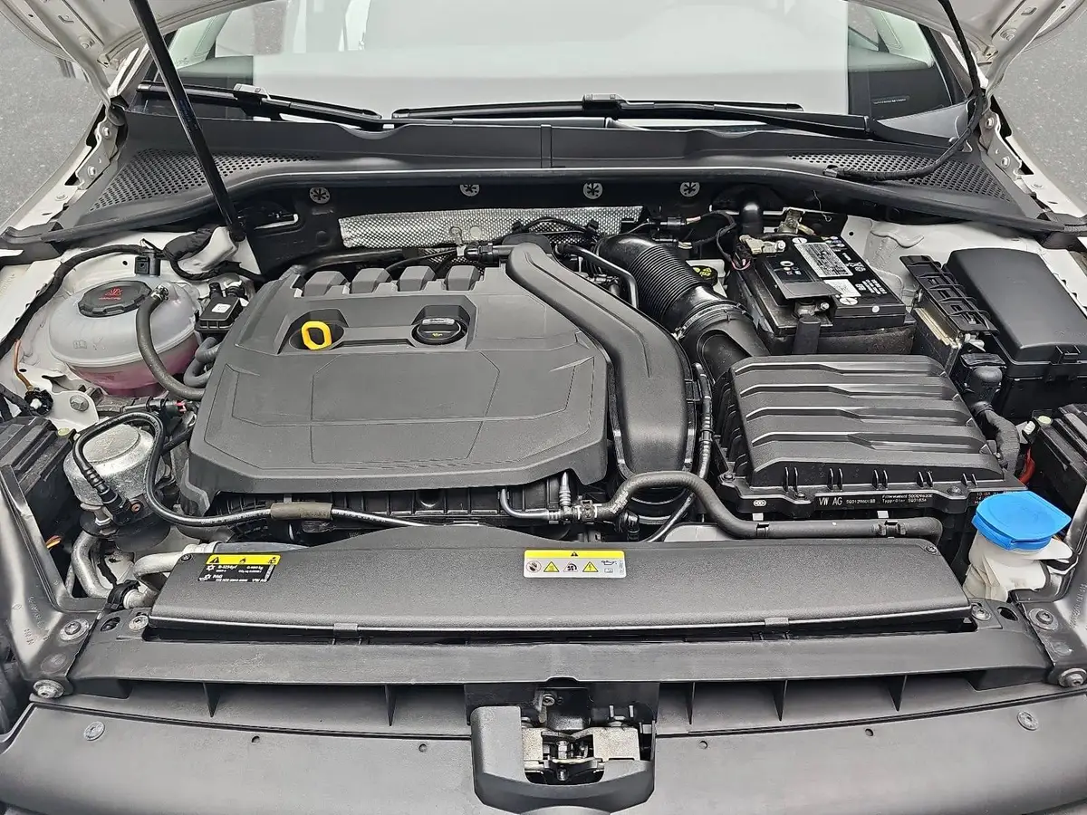 VW GOLF 1.5 TSI DSG VII VARIANT HIGHLINE NAVI