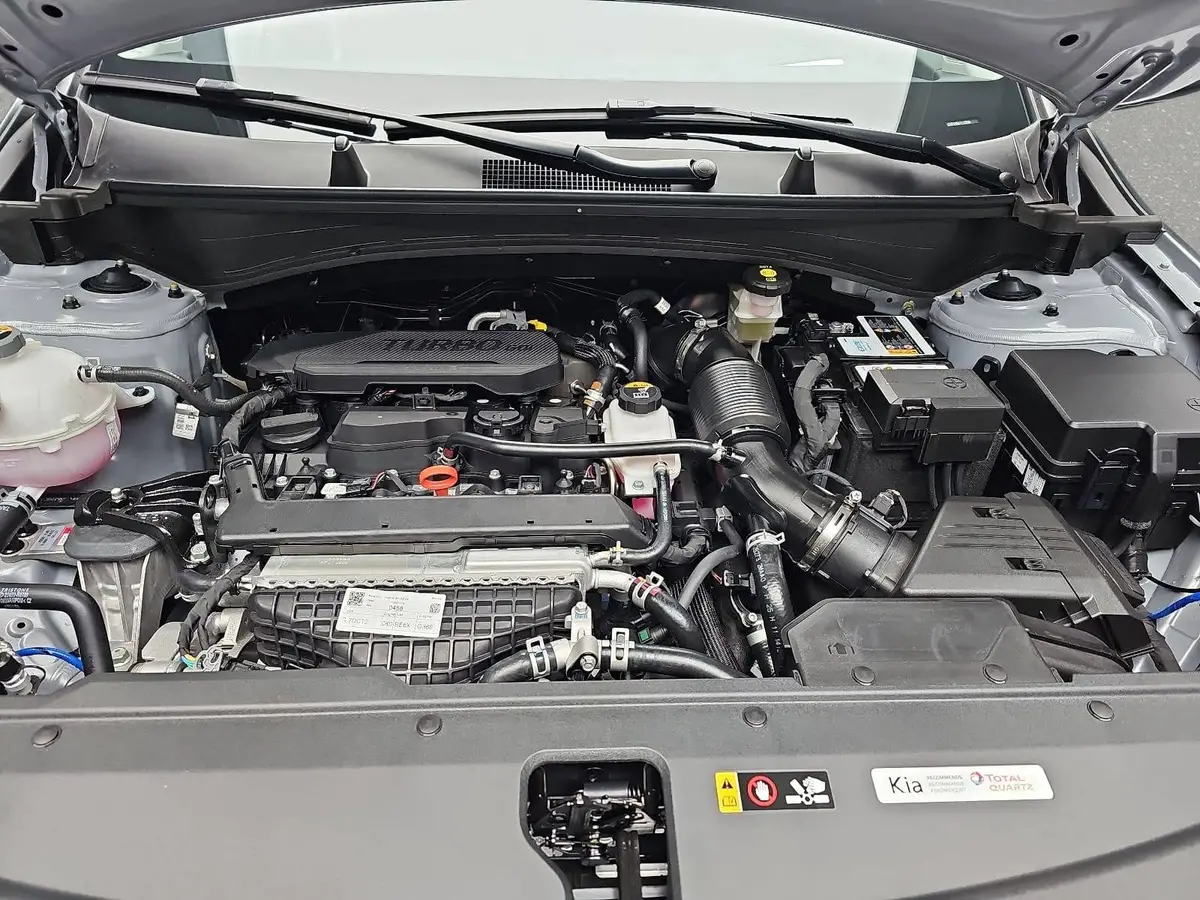 KIA SPORTAGE 1.6 T-GDI 150 2WD DCT SPIRIT MJ26 LEDER DRIVEWISE SOUND