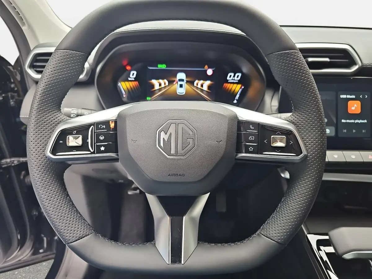 MG ZS 1.5 HYBRID+ MY25.5 LUXURY NAVI LM18 KEYLESS-ENTRY 360-GRAD-KAMERA