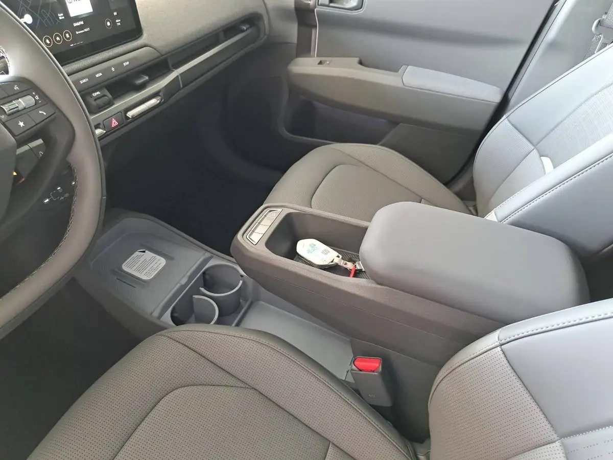 KIA EV3 81.4 KWH EARTH MJ26 WINTER BUSIN. UPGRADE DRIVEWISE-PARK DESIGN SOUND