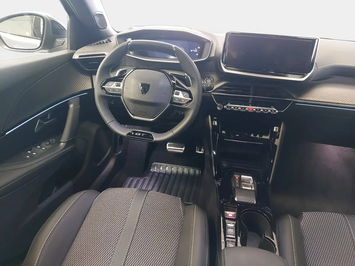 PEUGEOT 2008 1.2 HYBRID 145 E-DSC6 GT-LINE 2-WD LED KLIMAAUTO K