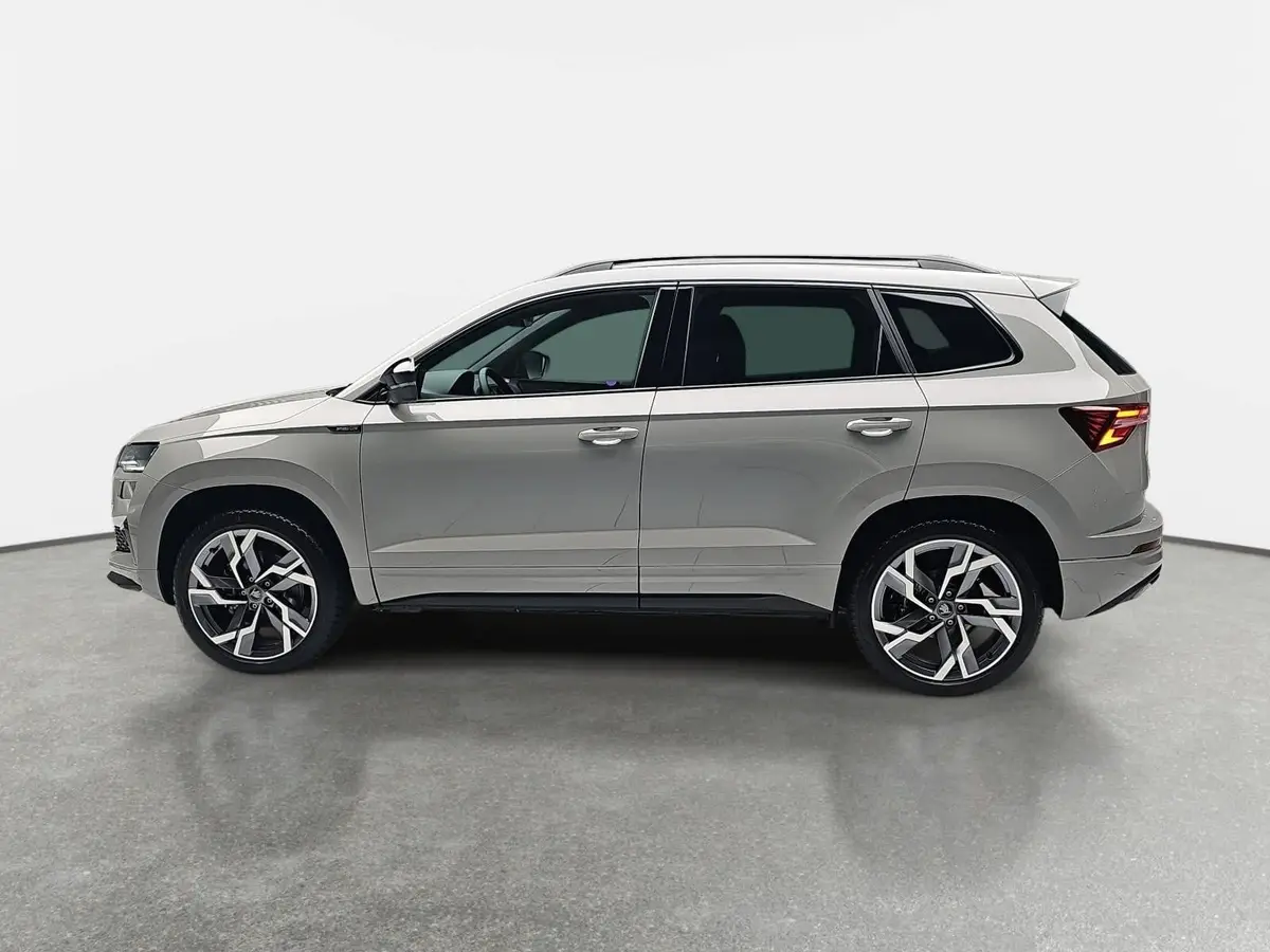 SKODA KAROQ 2.0 TDI DSG SPORTLINE 4X4 NAVI LED