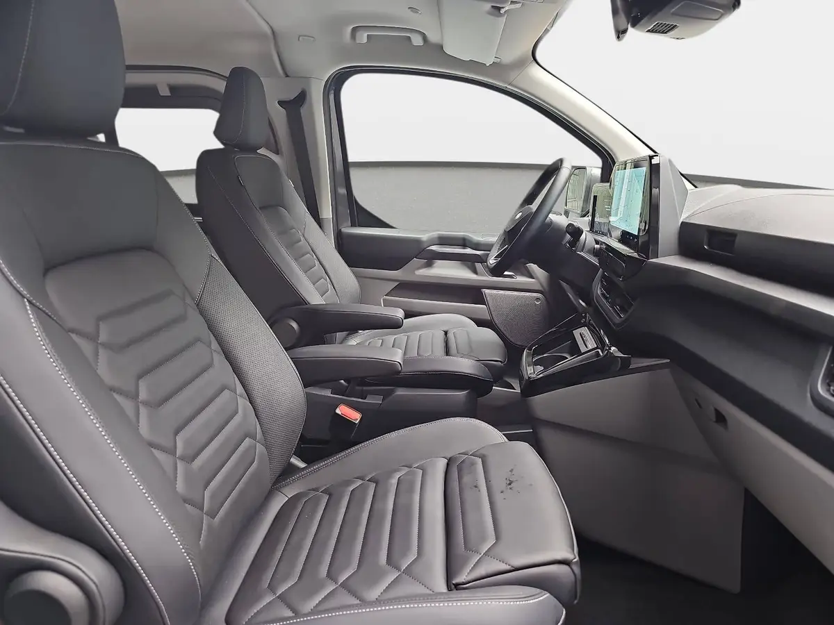 FORD TOURNEO CUSTOM 2.0 ECOBLUE AUTO. L1 TITANIUM X NAVI LED AHK
