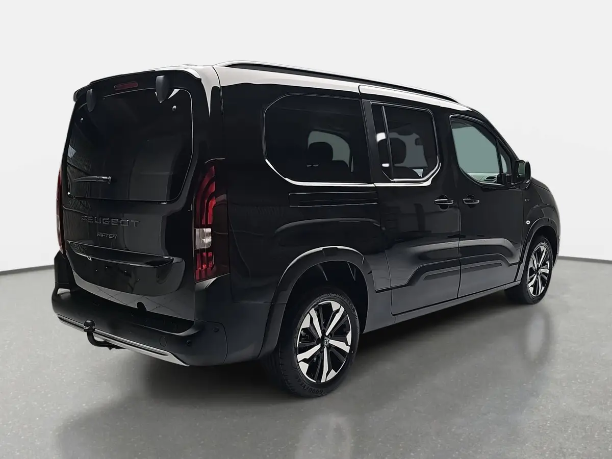 PEUGEOT RIFTER BLUEHDI 130 CV EAT8 GT L2 7-S NAVI LED AHK LM