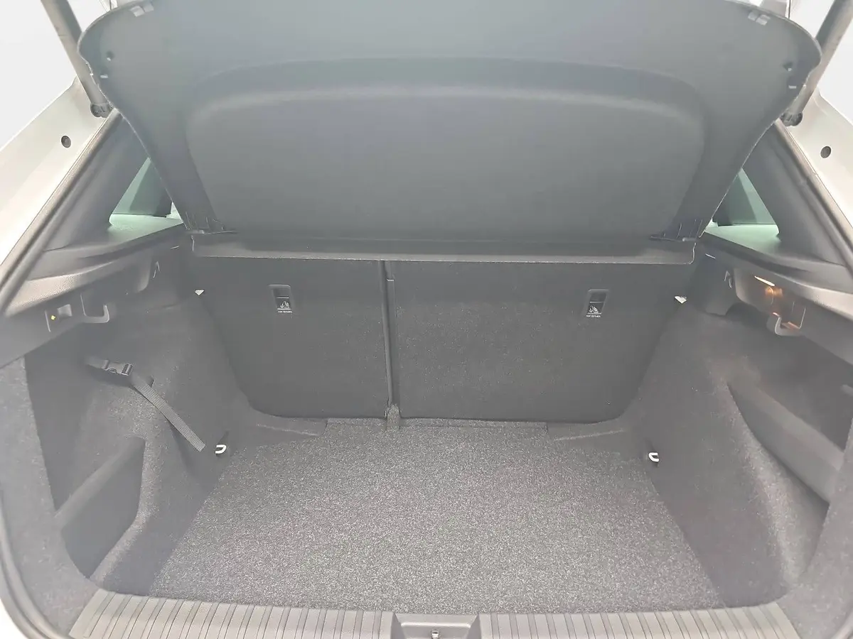 SKODA KAMIQ 1.5 TSI DSG MONTE CARLO NAVI LED