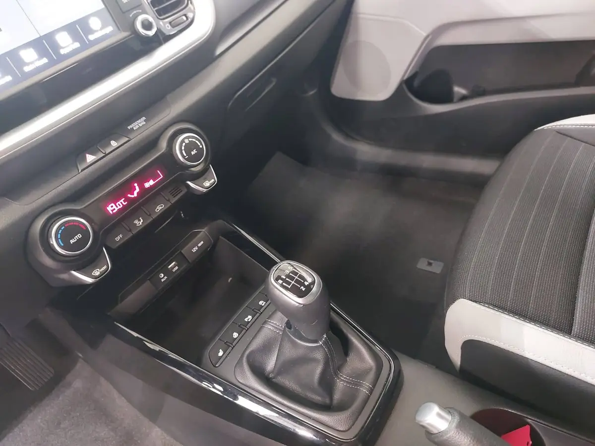 KIA STONIC 1.0 GDI SPIRIT
