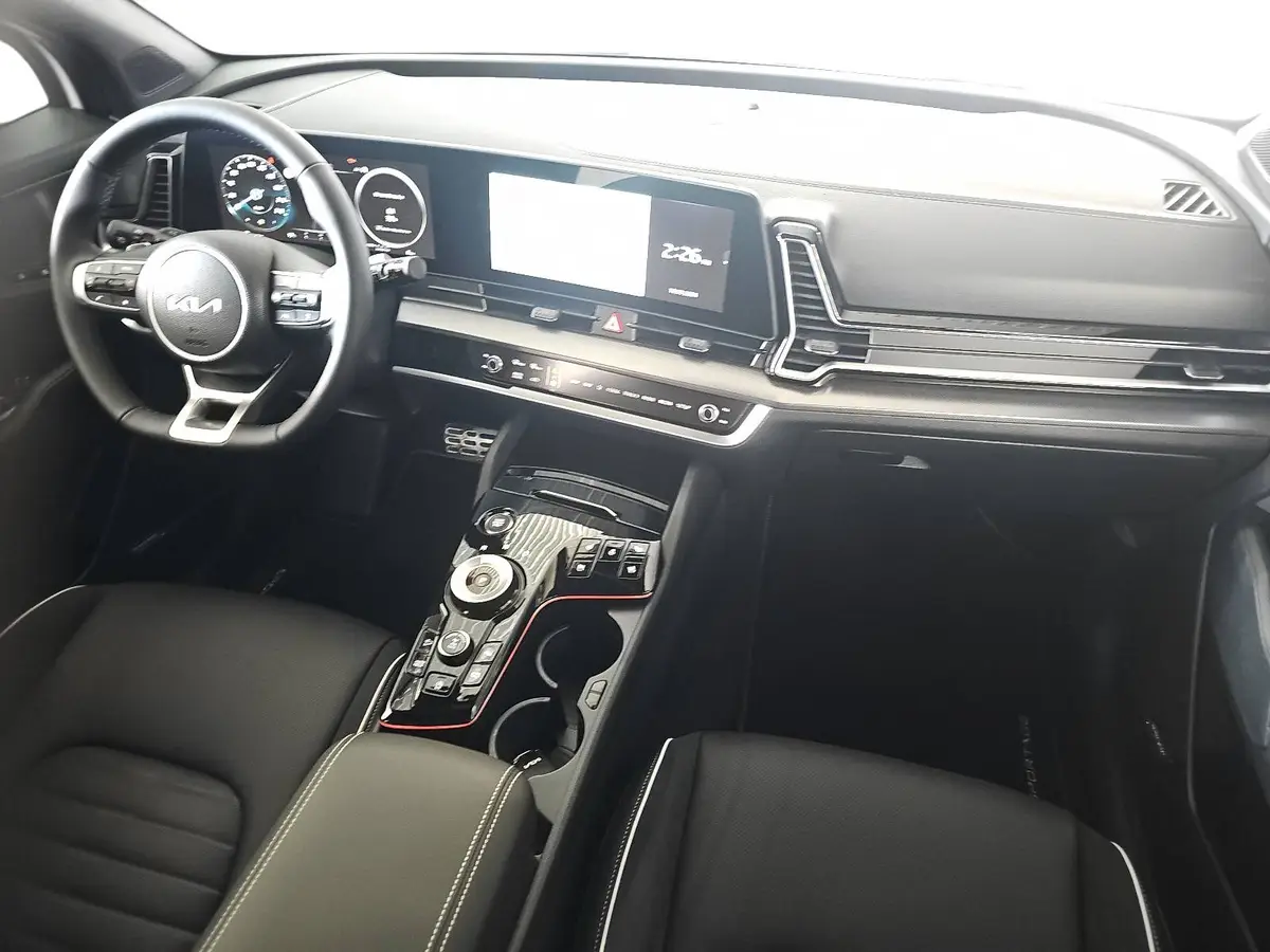 KIA SPORTAGE 1.6 CRDI DCT AWD GT-LINE SCHW.DACH DRIVEWISE GLASDACH SOUND