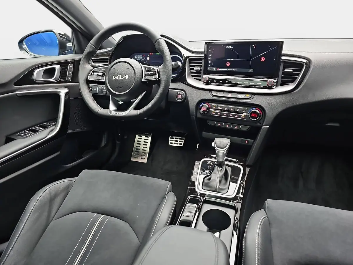KIA XCEED 1.6 T-GDI 180 DCT GT-LINE MJ26 LEDER GLASDACH