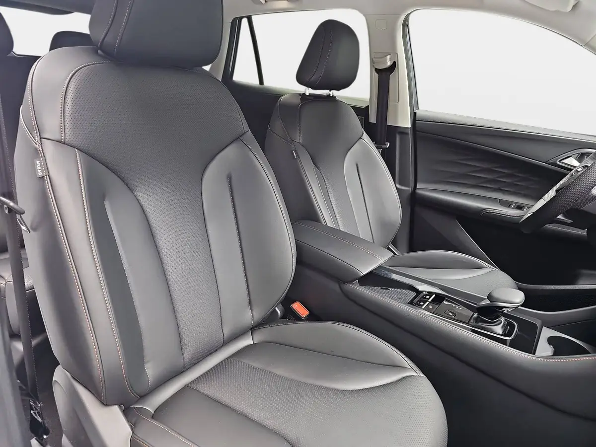 MG HS 1.5 PLUG-IN-HYBRID MY25.5 LUXURY LEDER 360-GRAD-KAMERA 19-ZOLL-LM