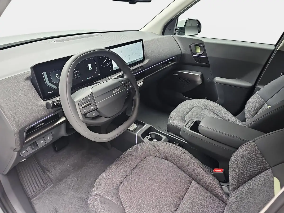 KIA EV2 42.2 KWH EARTH MJ27 WINTER-CONNECT TECHNOLOGY DRIVEWISE-PARK DESIGN