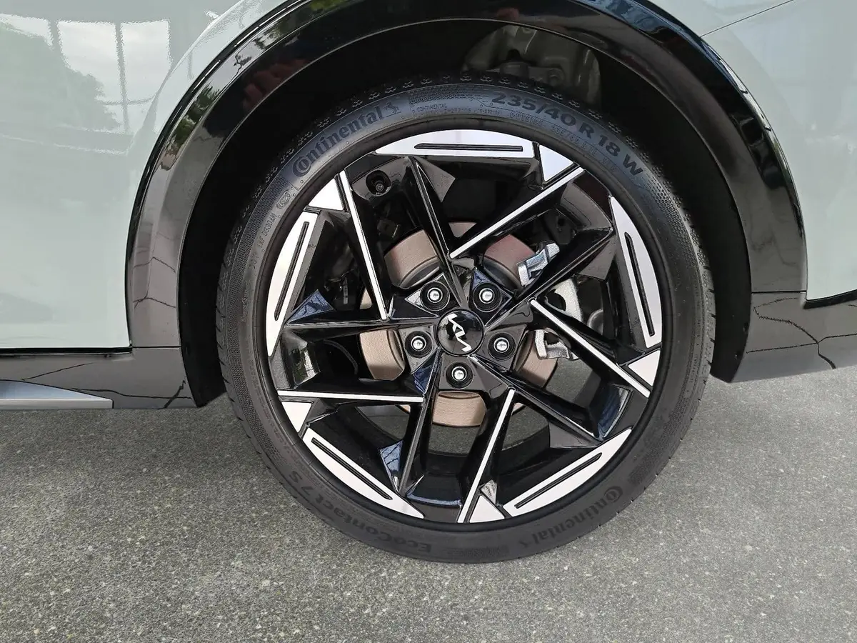 KIA K4 SW 1.6 T-GDI 180 PS DCT7 GT-LINE MJ26 DW-PARK-PRO SITZ SOUND DESIGN GLASDACH