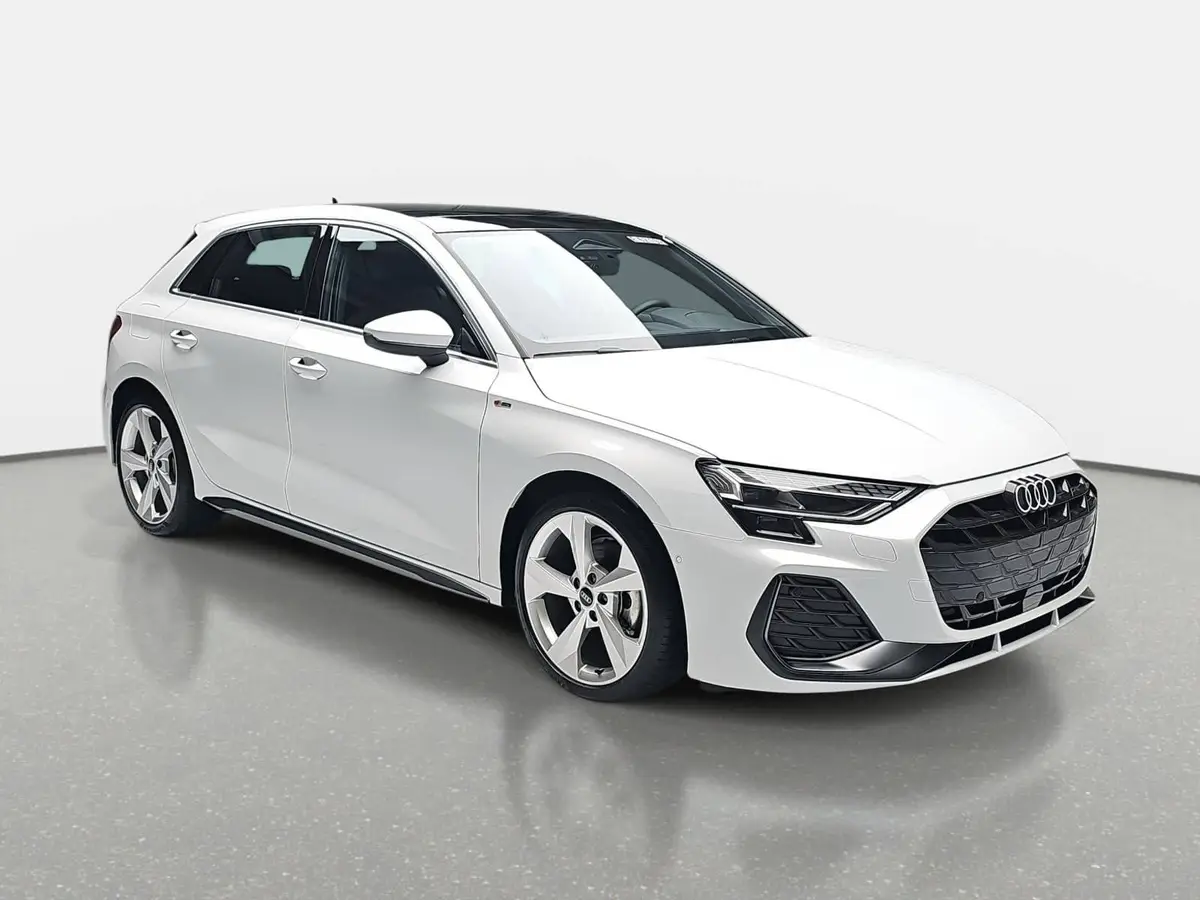 AUDI A3 35 TFSI DSG SPORTBACK S LINE NAVI LED KAMERA LM18