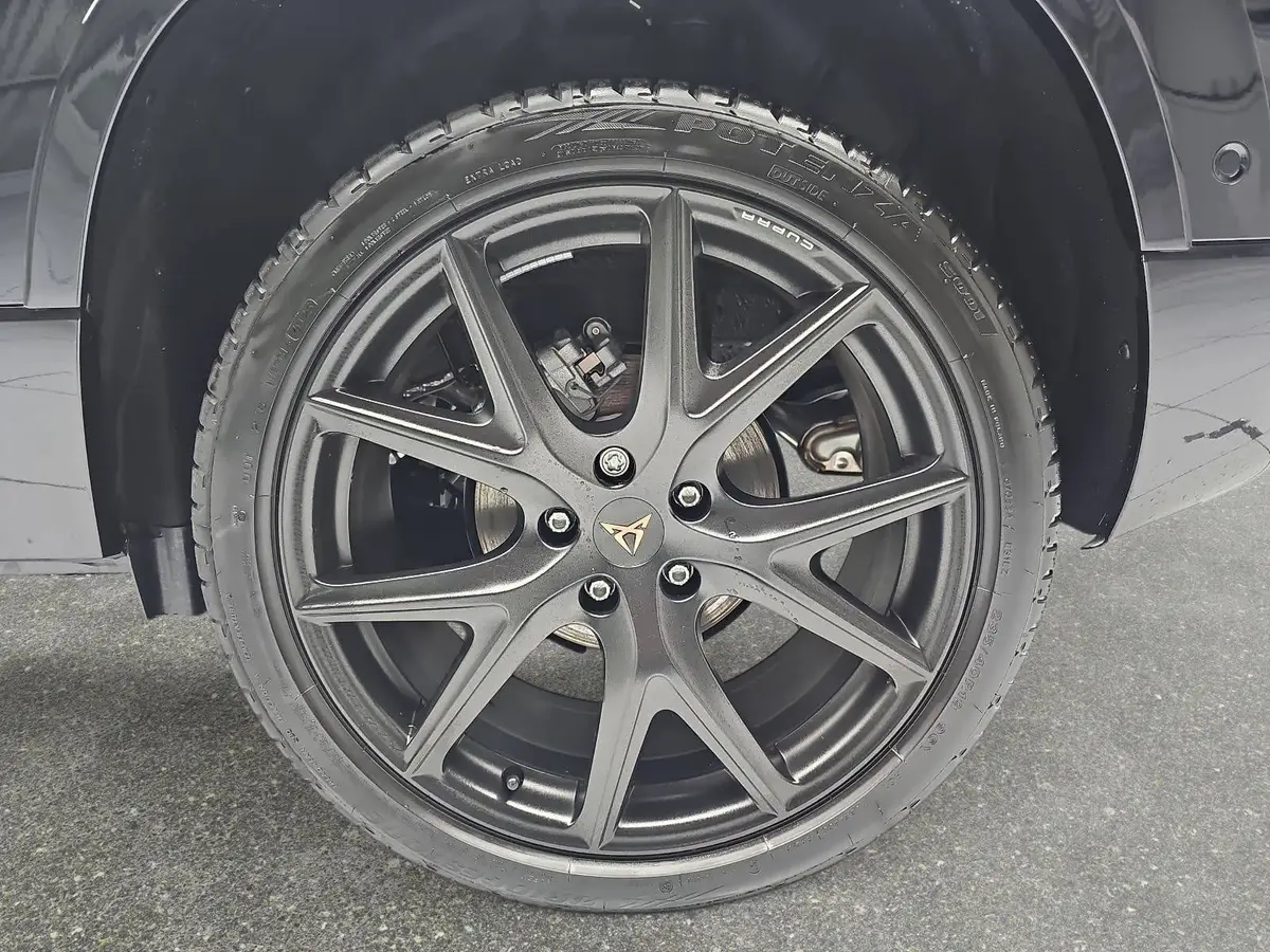 CUPRA ATECA 1.5 TSI DSG NAVI LED ACC LEDER AHK LM19