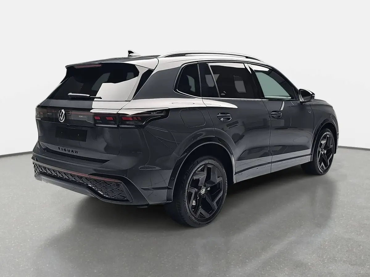 VW TIGUAN 2.0 TDI DSG R-LINE NAVI LED PANO