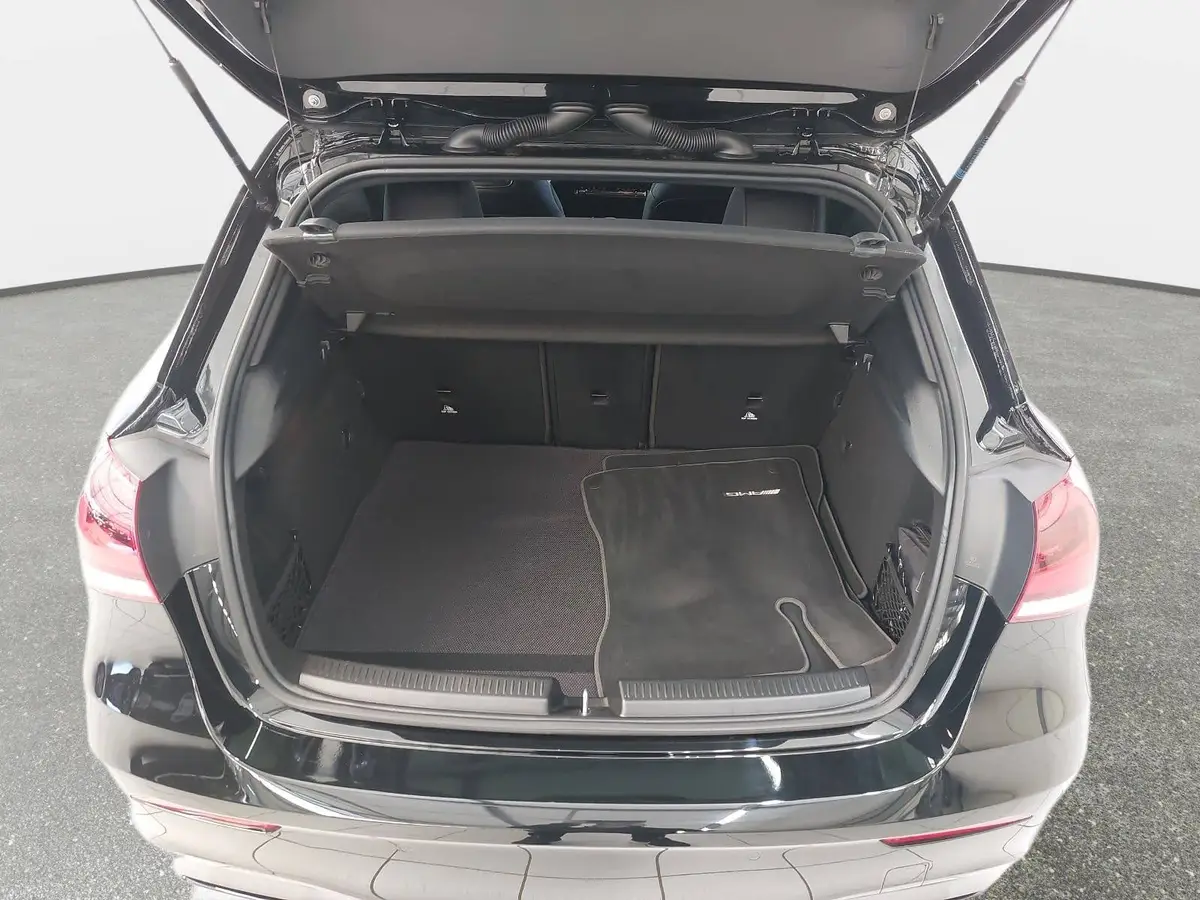 MERCEDES-BENZ A 220 AMG LINE (EURO 6D-TEMP)