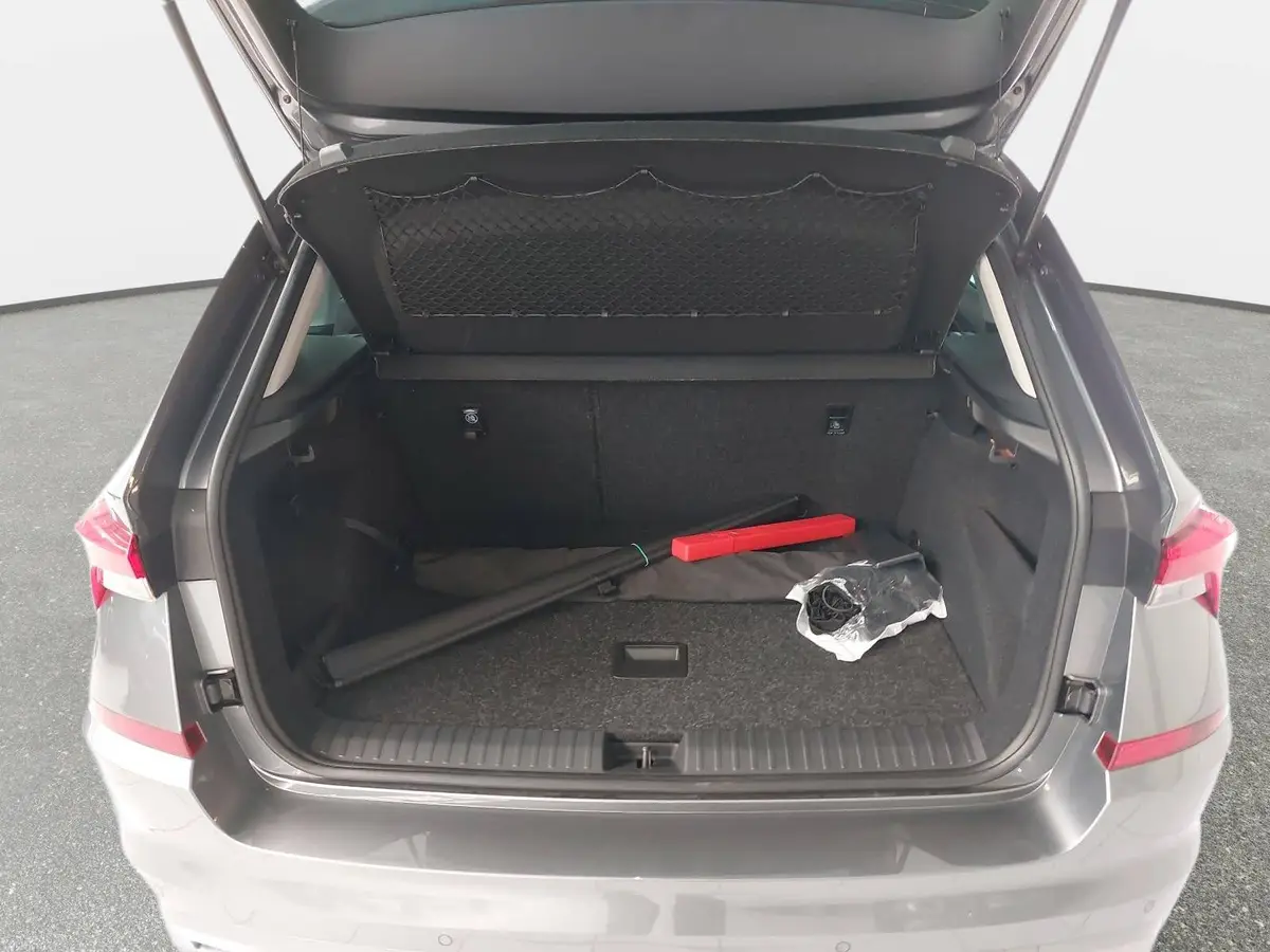 SKODA KAMIQ 1.5 TSI DSG STYLE ACC WINTER DAB