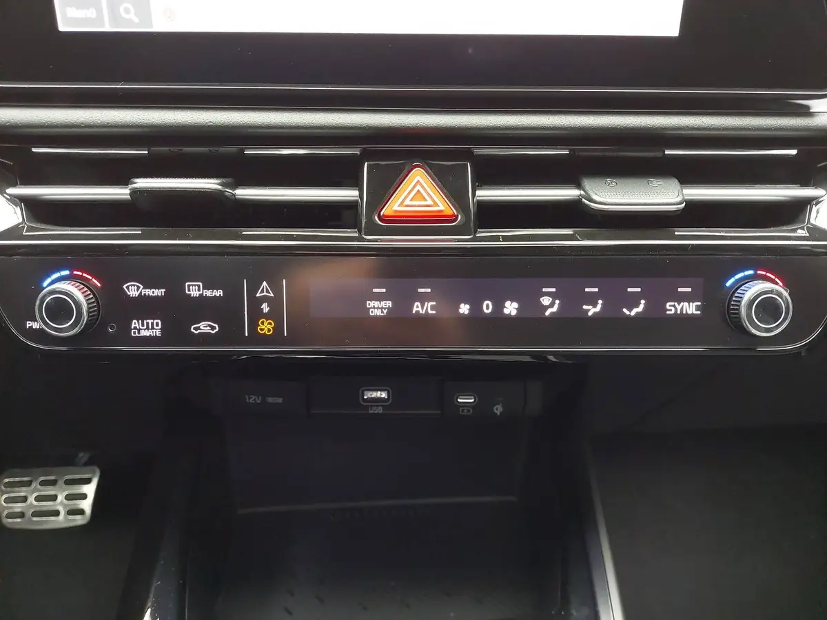 KIA NIRO 1.6 GDI PLUG-IN-HYBRID DCT SPIRIT TECHNOLOGIE RELAX GLASDACH