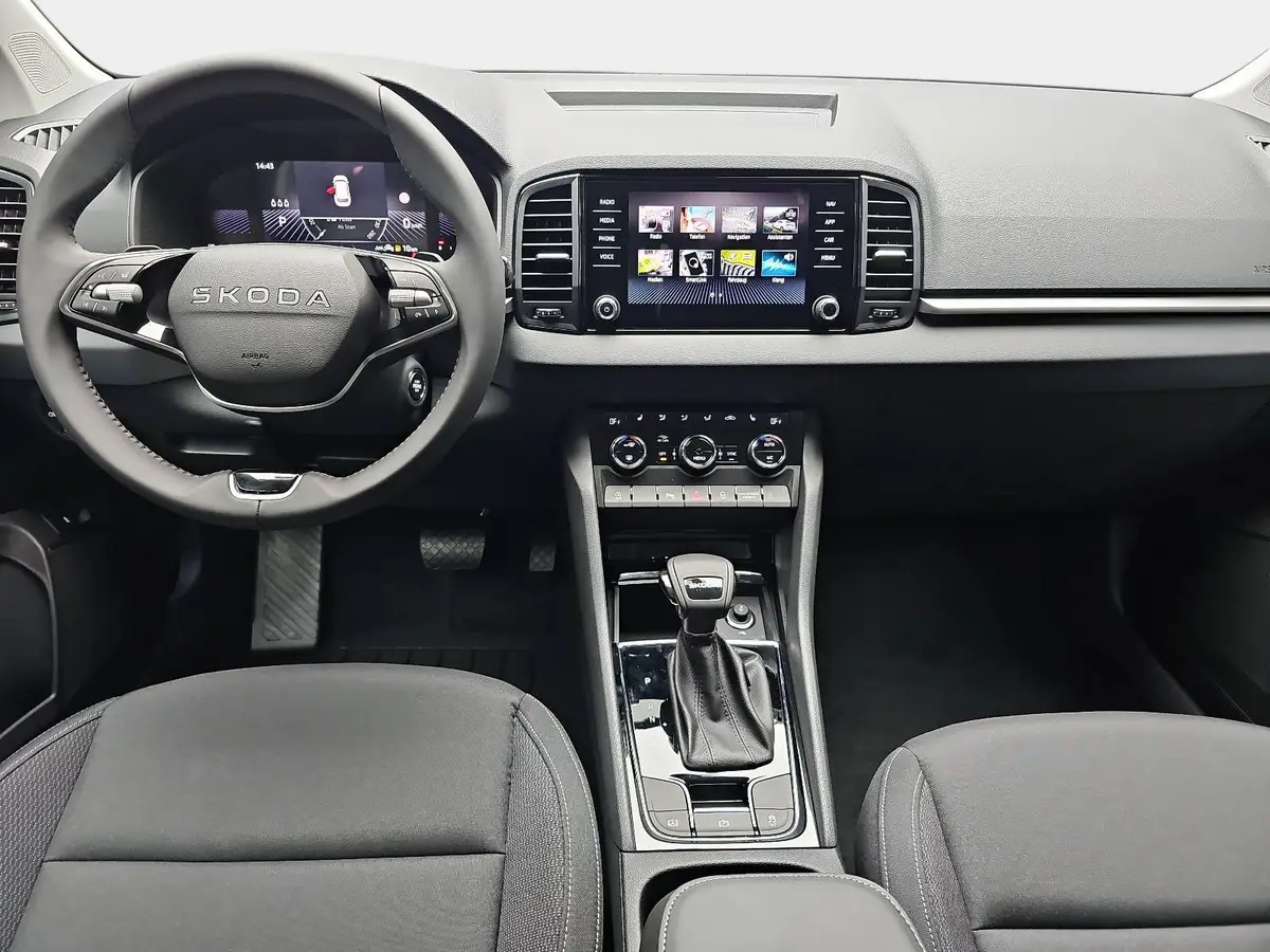 SKODA KAROQ 1.5 TSI DSG 130 JAHRE LED KLIMAAUTO WINTER SICHT K