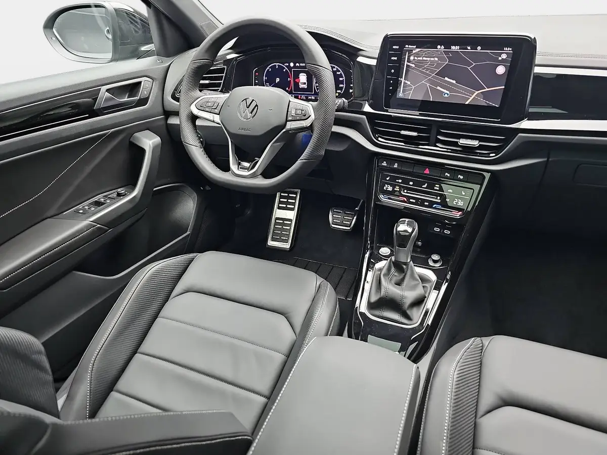 VW T-ROC 2.0 TDI DSG R-LINE NAVI LED MATRIX PANO ACC DCC AH