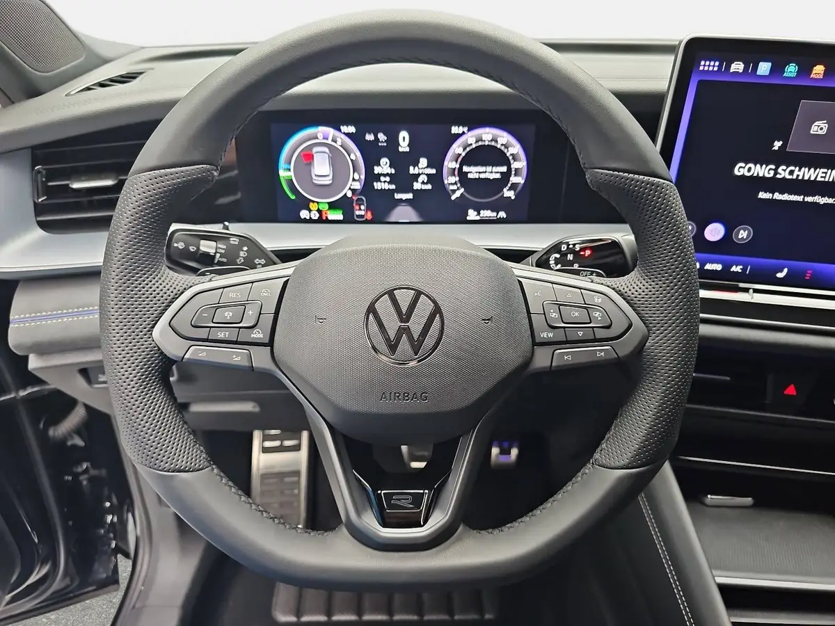 VW TAYRON 1.5 TSI DSG EHYBRID R-LINE LED-MATRIX