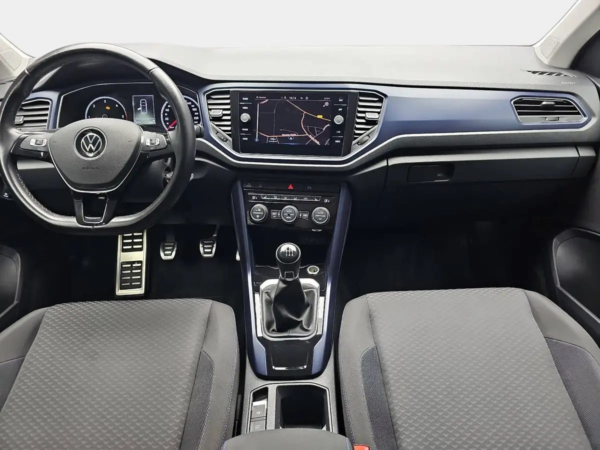 VW T-ROC 2.0 TDI UNITED NAVI AHK PDC