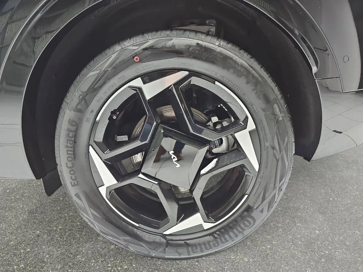 KIA SPORTAGE 1.6 T-GDI 150 2WD DCT SPIRIT MJ26 LEDER DRIVEWISE SOUND